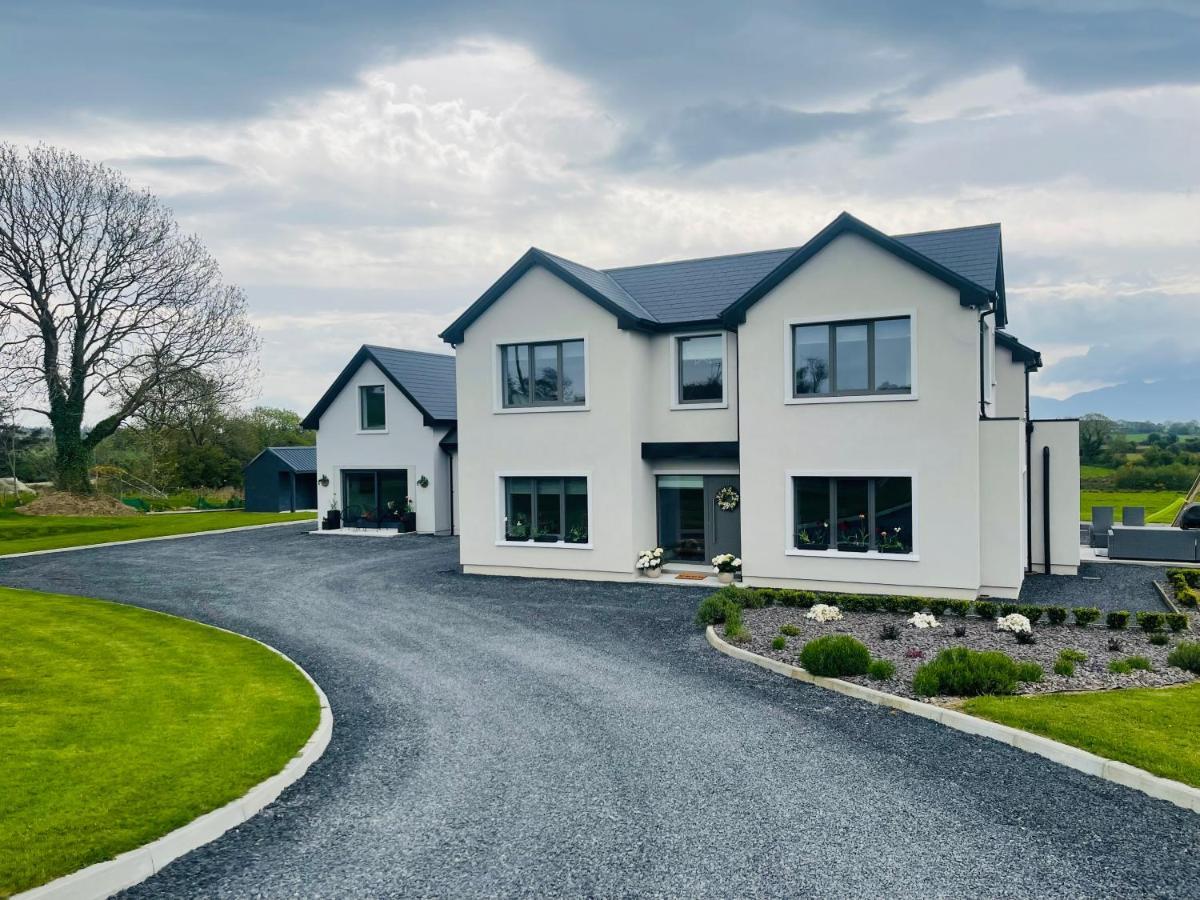 Country View House Hotel Milltown  Bagian luar foto